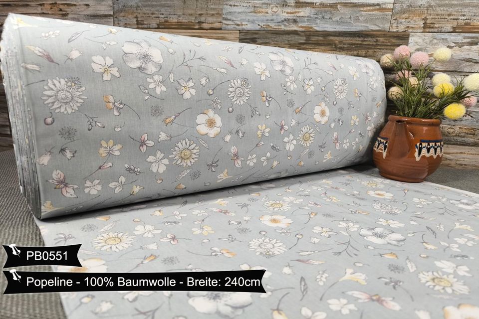 Baumwollstoff Doppelbreit 240cm VERSANDFREI Popeline Blume Motiven Weihnachten Stoffe Meterware ab 50cm Baumwolle Bastelstoffe Hochwertige Patchwork Basteln Dekostoffe Deko Stoff Öko-Tex in Leipzig