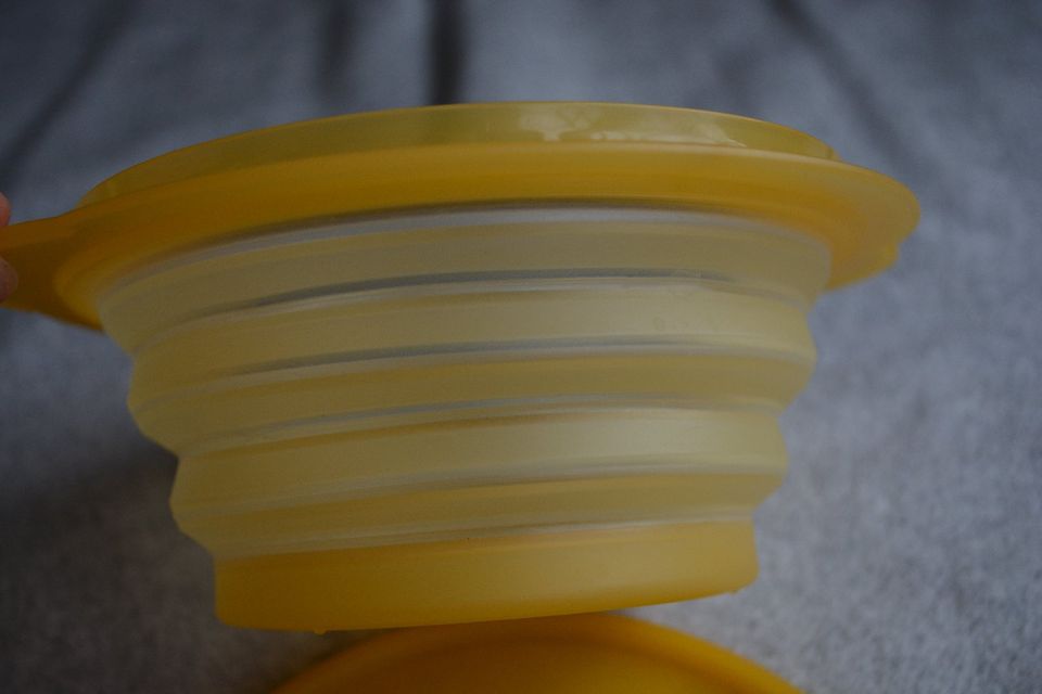 Tupperware Mini-Max 700 ml gelb orange in Freyung