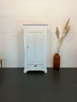 Antiker Schrank vintage shabby weiss Landhausstil Garderobe Altona - Hamburg Bahrenfeld Vorschau