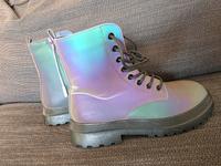 GIRLS` ANKLE BOOTS Grösse 37 reflektierend Niedersachsen - Grasleben Vorschau