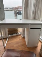 Ikea Micke Schreibtisch weiß - sehr guter Zustand München - Au-Haidhausen Vorschau