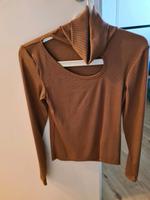 Brauner Rollkragen Pullover mit Cut Out  Größe: M Bayern - Kaufbeuren Vorschau