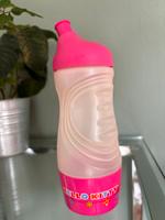 Tupperware Hello Kitty Trinkbecher Frankfurt am Main - Nordend Vorschau