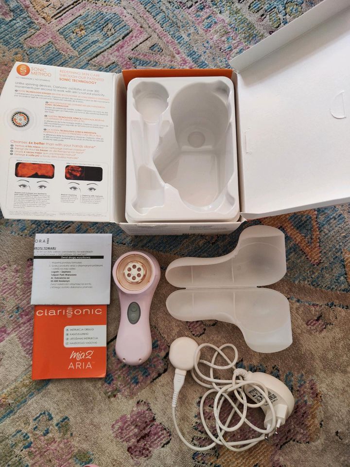 Clarisonic Mia2 Reinigungsbürste in Berlin