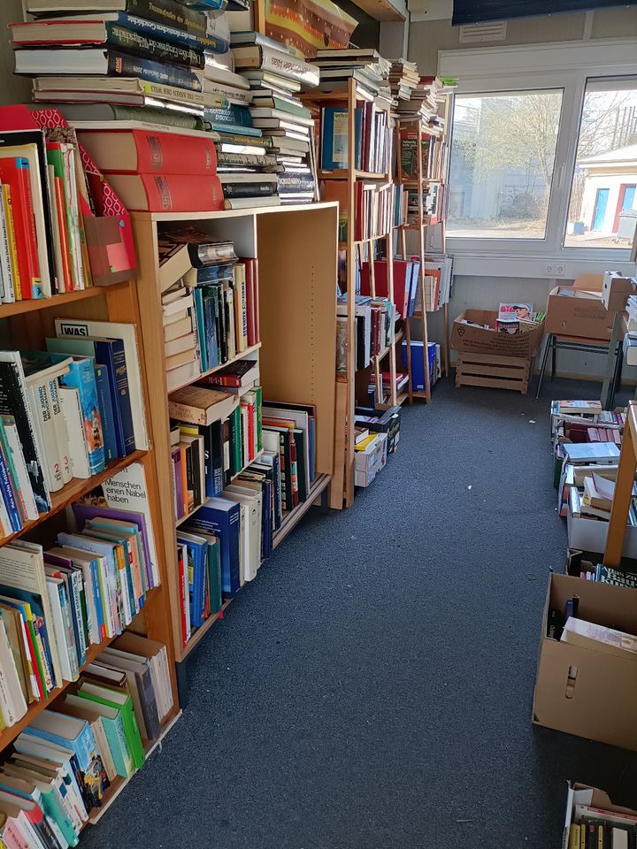 Viele Bücher zu verschenken in Radolfzell am Bodensee