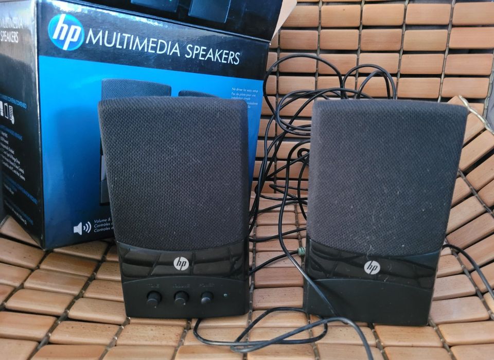 HP Multimedia Speakers GL313AA in Hagen im Bremischen