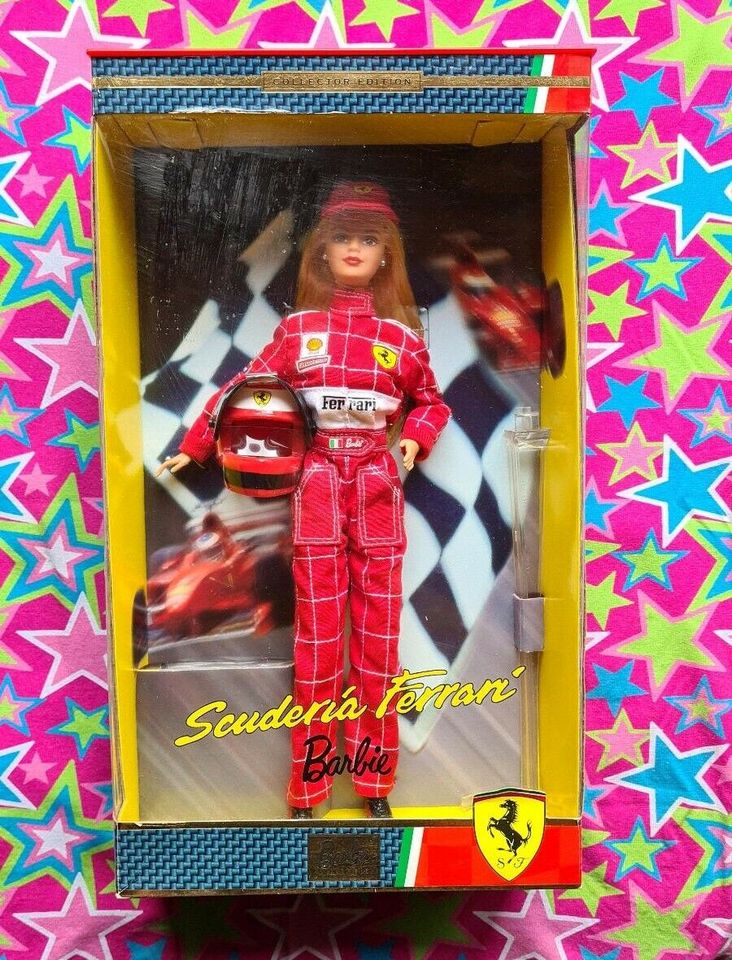 Barbie Sammlerpuppe Sammlerbarbie Ferrari Scuderia in Wutha-Farnroda