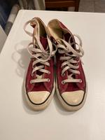 Converse Schuhe in dunklem pink/beere Saarland - Schwalbach Vorschau