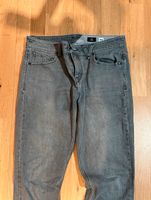 VOLCOM JEANS HOSE Herren NEUWERTIG München - Ludwigsvorstadt-Isarvorstadt Vorschau