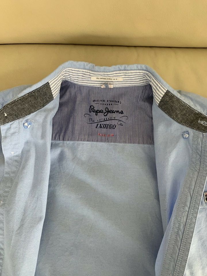 tolles Pepe Jeans Hemd in hellblau Gr. M (Kindergröße ca. in Berlin