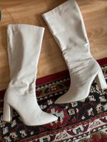 Highheel Stiefel 42 Nordrhein-Westfalen - Mülheim (Ruhr) Vorschau