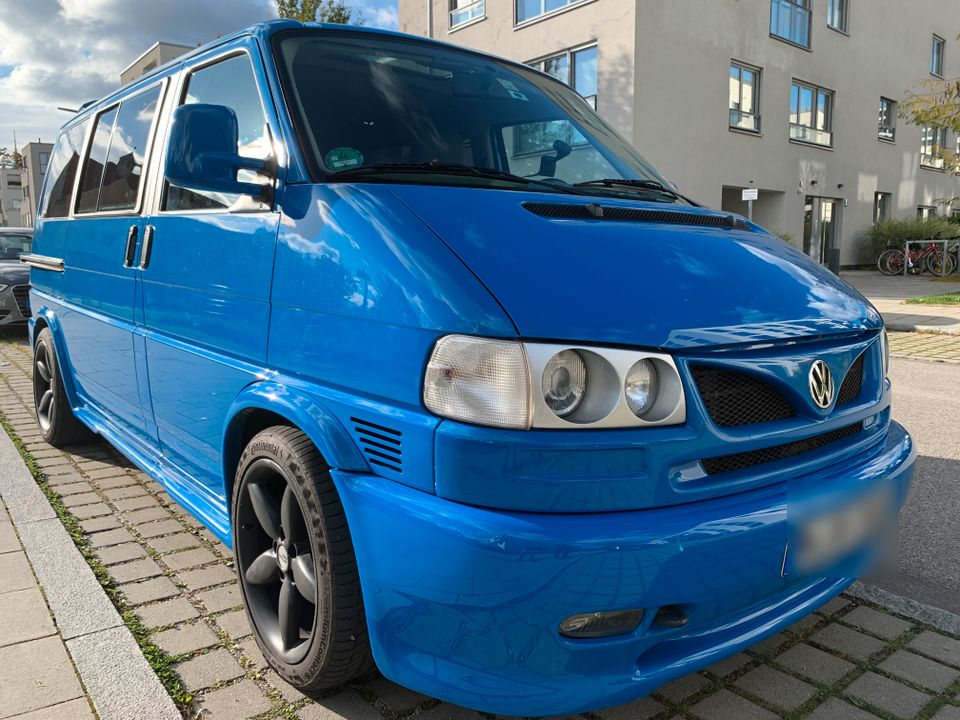 T4 Multivan  Projekt Zwo  VW Bus in München