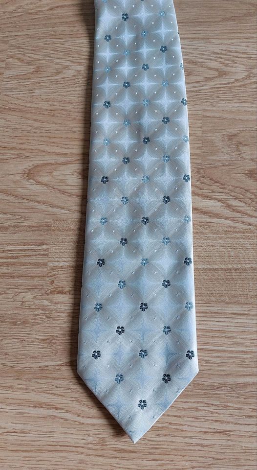 Herren Krawatte Schlips je 6€ wie NEU schwarz blau grau rosa in Leer (Ostfriesland)