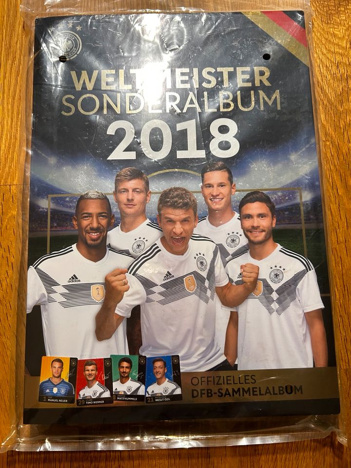 Fußball Bücher Konvolut EM WM Bildband Sammelalbum in Friedrichsthal