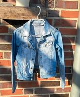 Jeansjacke Gr. 152 WIE NEU Niedersachsen - Rastede Vorschau