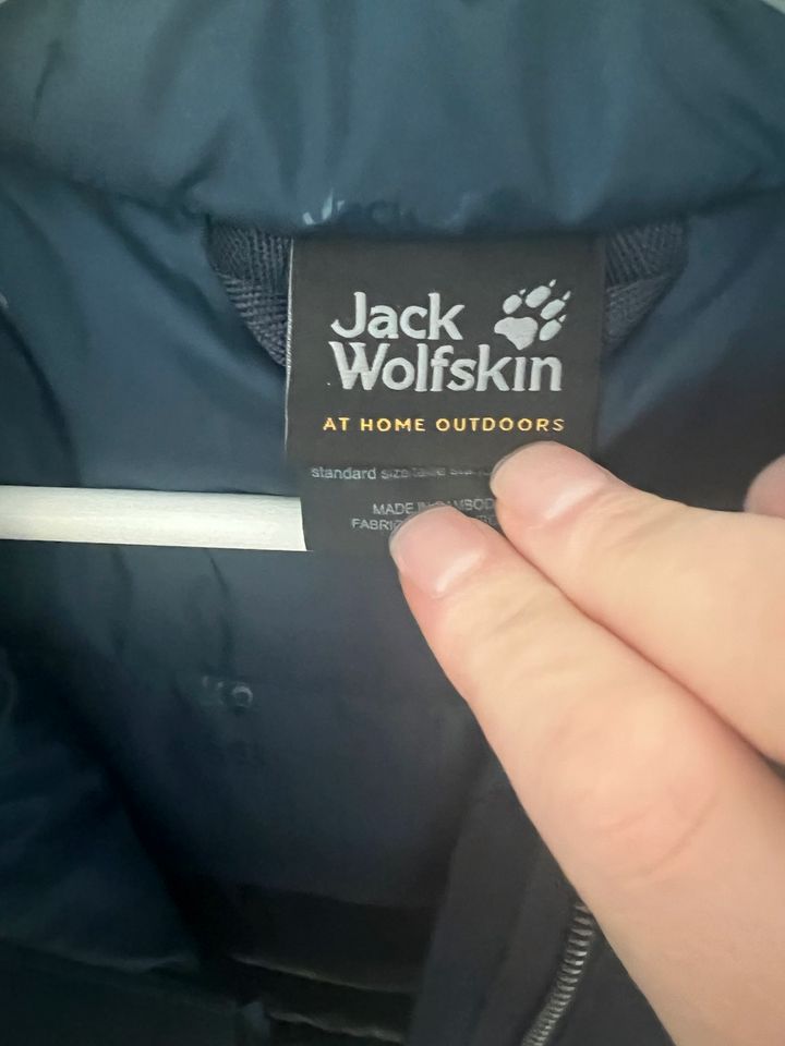 Jack Wolfskin Winterjacke für Frauen, neu!, Blau in Berlin