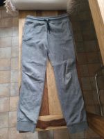 Jogginghose, grau, gr. 140, 4 Euro Hessen - Lützelbach Vorschau