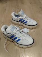 Adidas super sleek Ivy Park Gr. 35 München - Ludwigsvorstadt-Isarvorstadt Vorschau