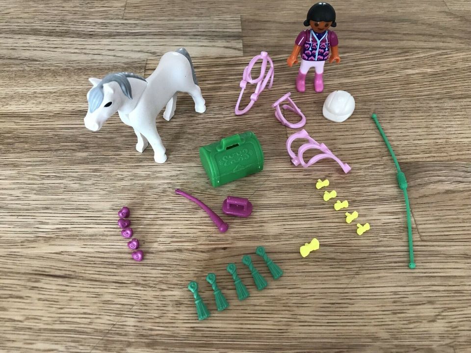 PLAYMOBIL Country 6969 Schmück-Pony Herzchen VOLLSTÄNDIG Versand in Berlin - Lichtenberg Playmobil günstig kaufen, gebraucht oder | eBay Kleinanzeigen ist jetzt Kleinanzeigen