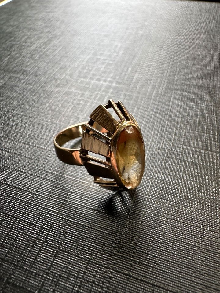 toller antiker Goldring 585er Gold Ring mit Stein in Aschersleben