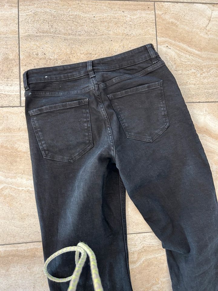 *Mango Jeans Gr.38 in Ratingen