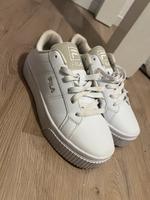 Fila Damenschuhe Größe 35,5 – kaum getragen Dresden - Gorbitz-Ost Vorschau