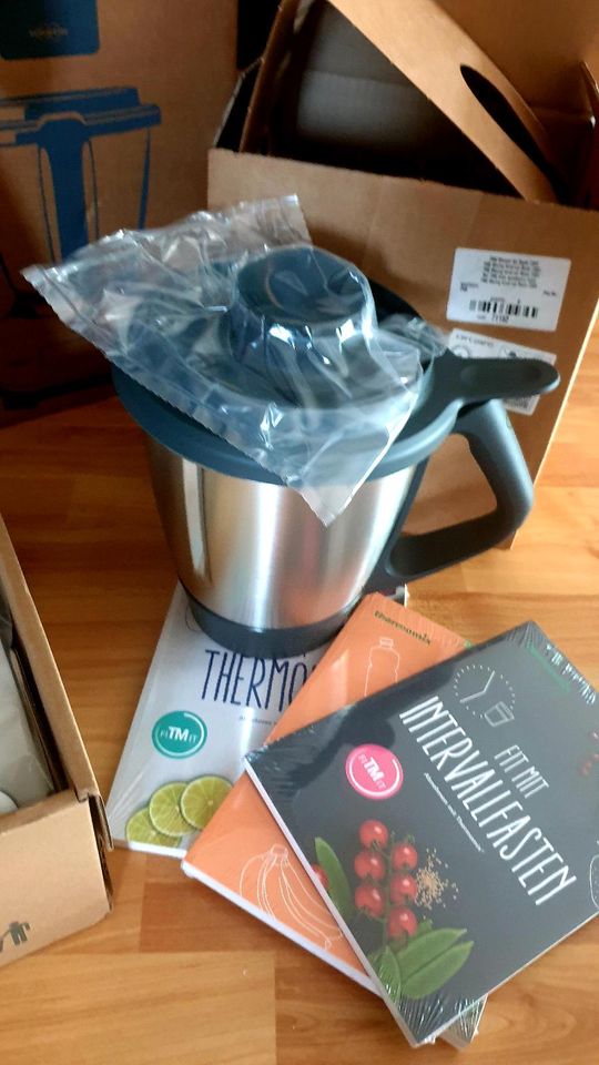 Thermomix TM6 Friend und Mixtopf Neu in Dörentrup