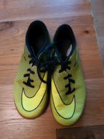 Nike 36 Hallenschuhe/ Turnschuhe/Sportschule Halle Rheinland-Pfalz - Kottenheim Vorschau