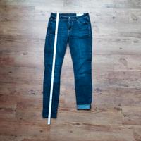 Esprit Jeans Gr.27 wie NEU Stretch Niedersachsen - Nordhorn Vorschau