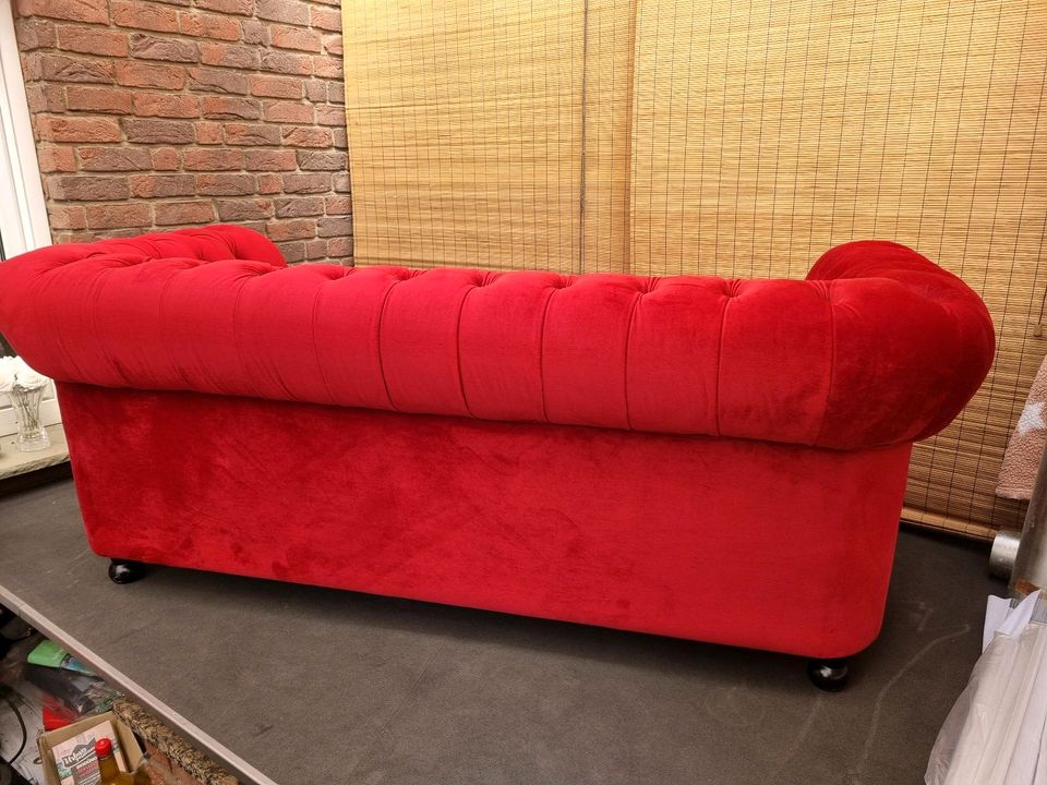 2er Couch in rot in Niederkassel