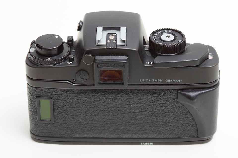 Leica R6 35mm Analog Kamera - fast neuwertiger Zustand! in Bad Homburg