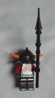 LEGO ® FIGUR ASCHEJÄGER MIT WAFFE AUS NEXO KNIGHTS SET 70323 Niedersachsen - Schöningen Vorschau