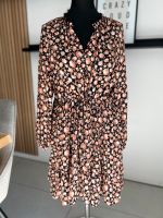 Chiffonkleid Blümchen ZARA Gr. L Nordrhein-Westfalen - Brüggen Vorschau