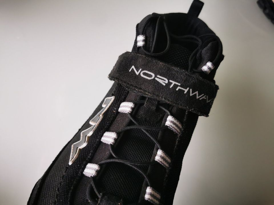 MTB Schuhe NORTH WAVE Gr. 45 wie neu (SPD kompatibel) in Sprockhövel