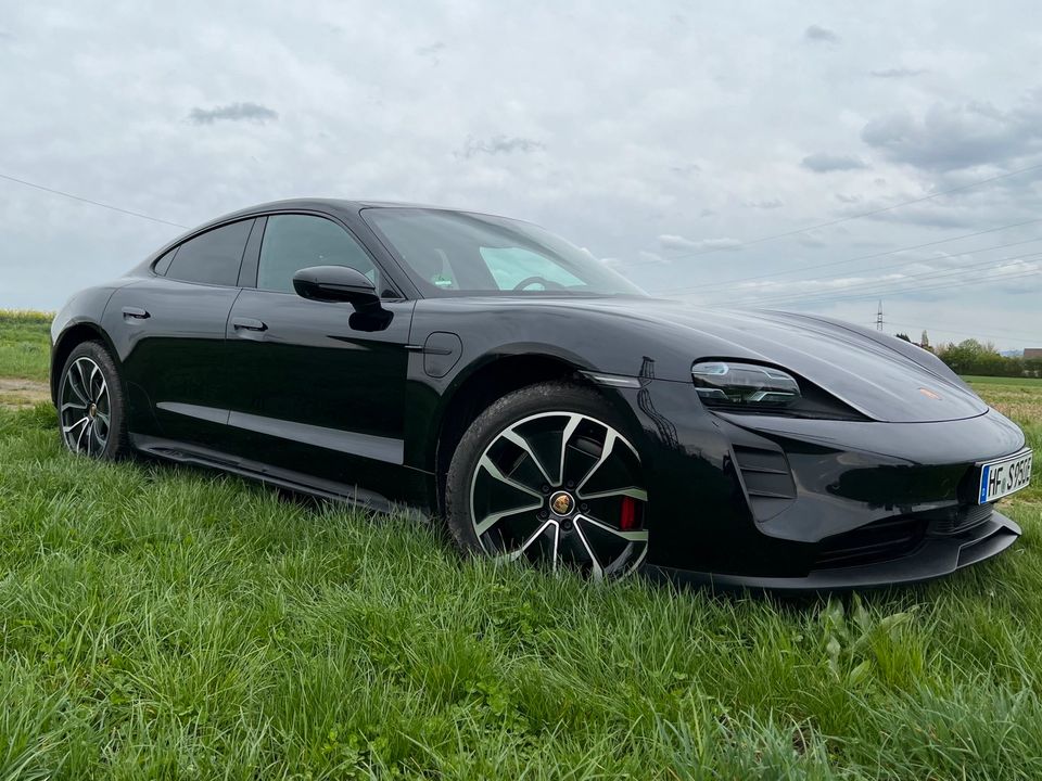 Porsche Taycan GTS # Carbon # Lift # in Löhne