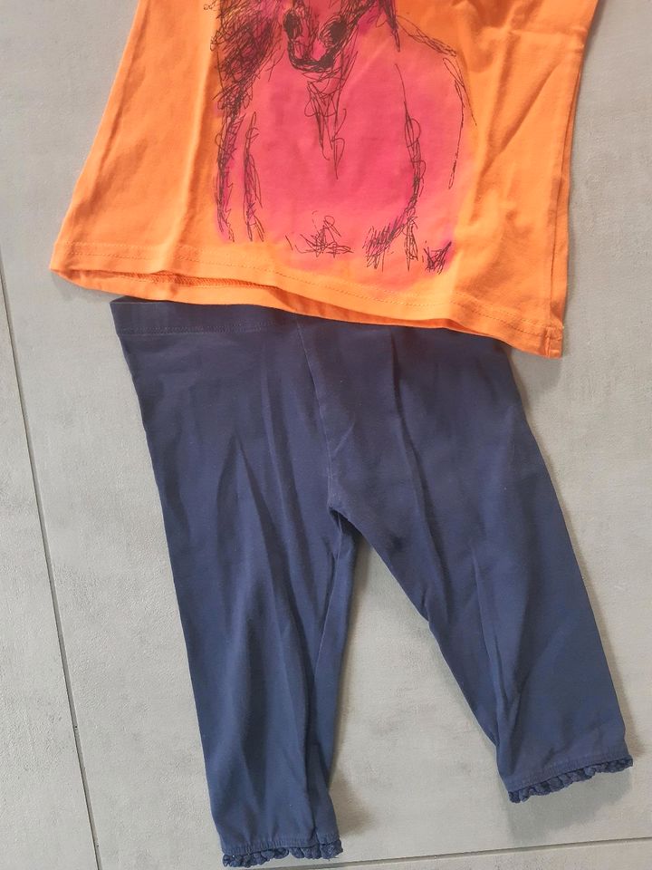 T-Shirt & Leggings Gr. 98, Topolino & H&M  Pferd in Hambühren