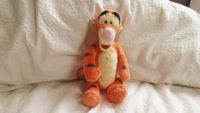 Winnie the Pooh Tigger Tiger Stofftier Plüschtier Kuscheltier Baden-Württemberg - Leonberg Vorschau