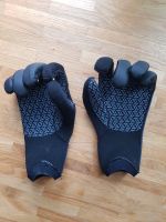 Warme 3 mm Handschuhe fürs Kitesurfen/Windsport Eimsbüttel - Hamburg Eimsbüttel (Stadtteil) Vorschau