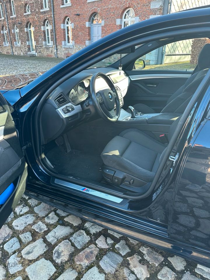 BMW 530d XDrive M Paket 20 Zoll in Stolberg (Rhld)