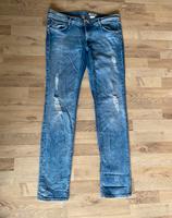 H&M Damen Jeans Slim Low Waist Blau NEU Hessen - Bad Camberg Vorschau
