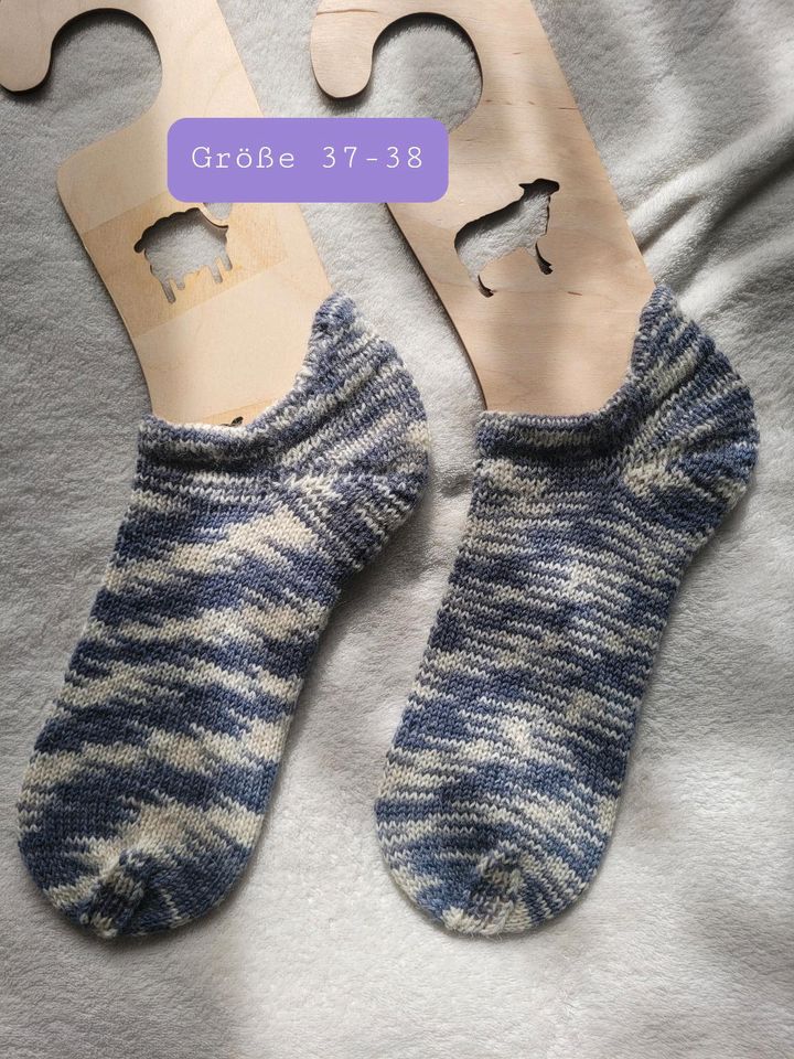 Handgestrickte Socken Sneakersocken Größe 37-38 in Idar-Oberstein