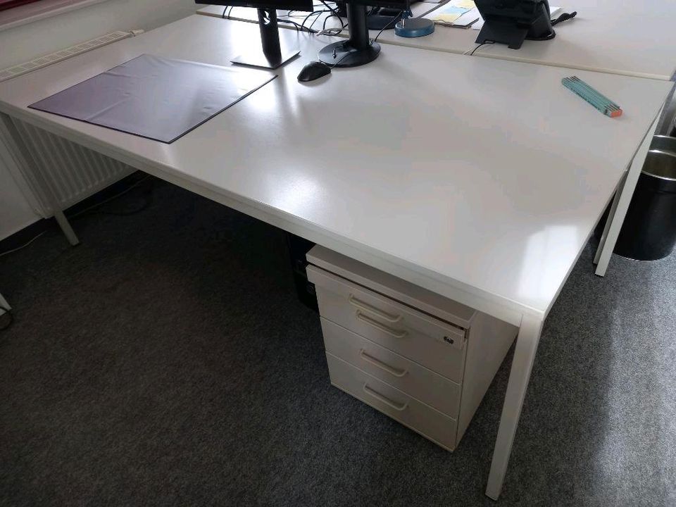 Schreibtisch in Oldenburg