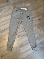 New York Yankees Jogginghose Majestic Trainingshose Baseball Neu! Rheinland-Pfalz - Weinsheim (Kr Bad Kreuznach) Vorschau