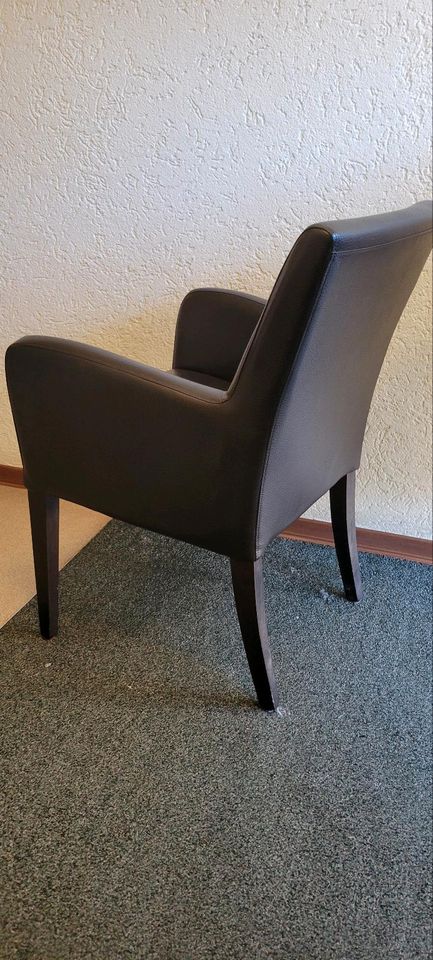 Armlehnenstuhl Sessel Stuhl Esszimmer braun in Esslingen
