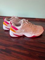 Womens Nike M2K Tekno Trainers Desert Sand Burgundy AO3108 016 Nordrhein-Westfalen - Petershagen Vorschau