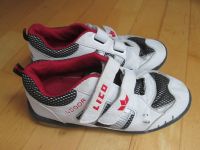 Hallenturnschuhe / Sportschuhe / Sneaker preiswert abzugeben Dresden - Bühlau/Weißer Hirsch Vorschau