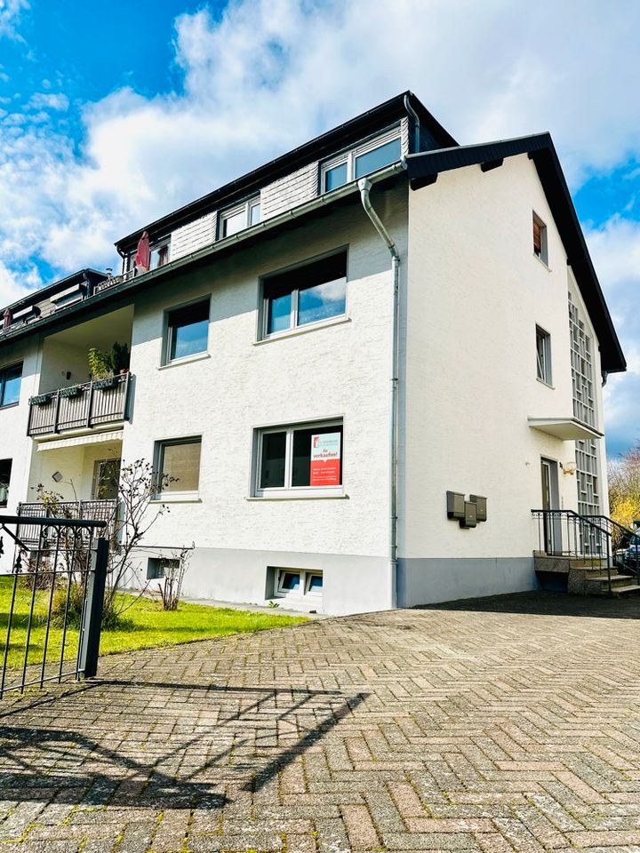 3-Familienhaus in Bonn mit Garten - Selbstnutzung oder Kapitalanlage! in Bonn