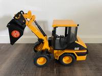 Bruder CAT - Radlader, Bagger Bayern - Illertissen Vorschau