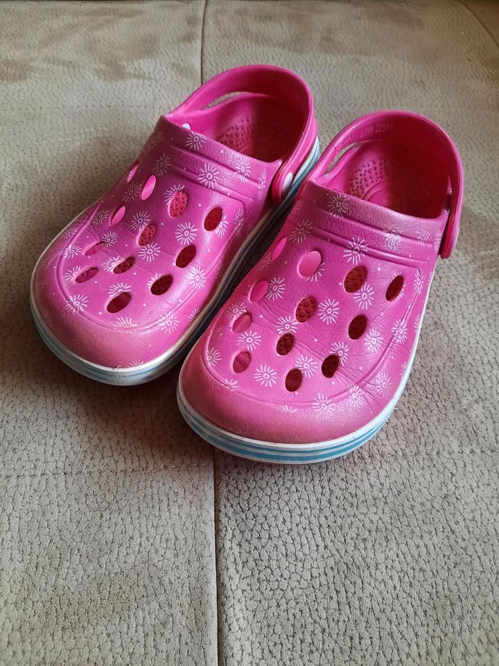 cupcake Clogs wie crocs pink 32 in Mörlenbach