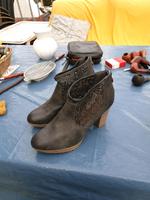 Arizona Stiefeletten Gr. 40 neu Sommerstiefel Berlin - Tempelhof Vorschau